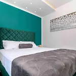 Luksusowy Z Podgrzewanym Basenem I Widokiem Na Morze Lejlighed Trogir
