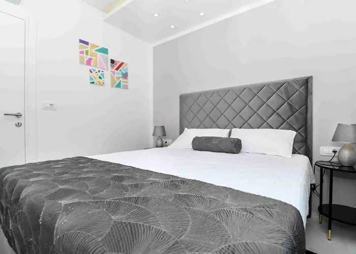 Appartement Luksusowy Z Podgrzewanym Basenem I Widokiem Na Morze