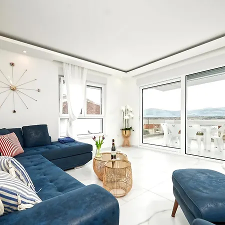 Luksusowy Z Podgrzewanym Basenem I Widokiem Na Morze شقة