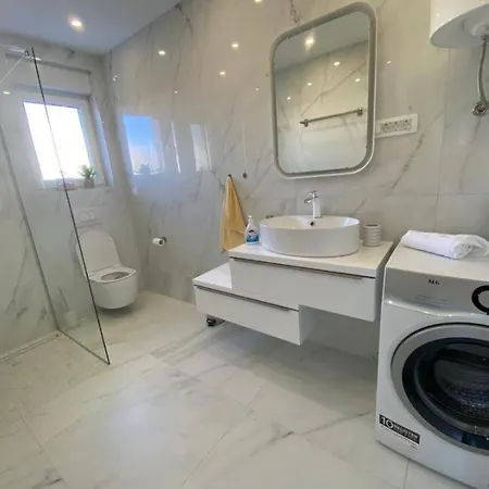 Luksusowy Z Podgrzewanym Basenem I Widokiem Na Morze * Trogir